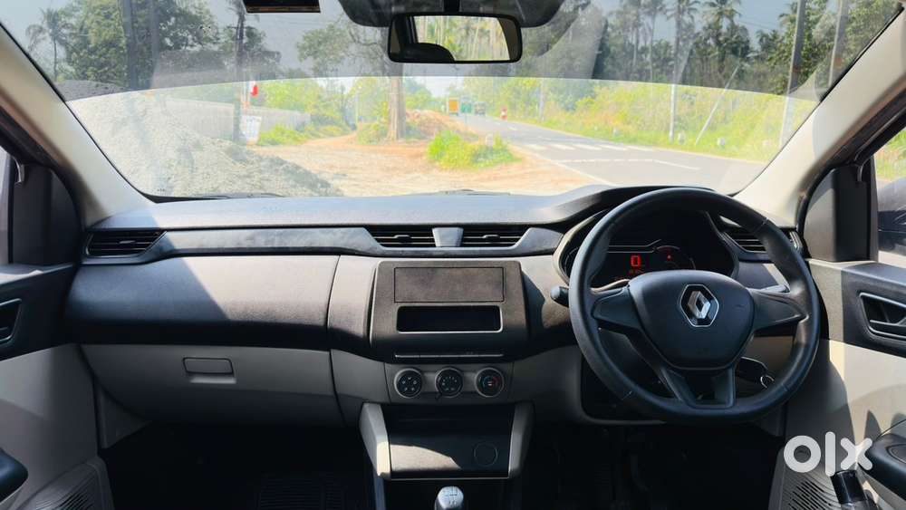 Urgent Sale /// Renault Triber 1.0 2022 Petrol Good Condition