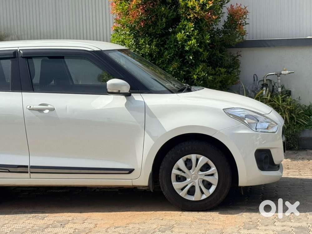 Swift Maruti 2023 Manual Petrol Vxi