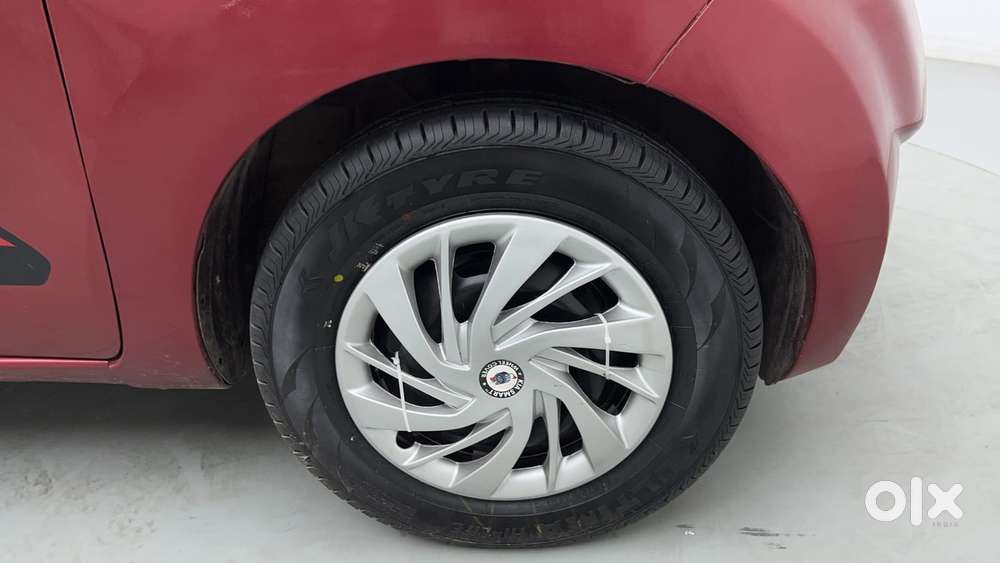 Datsun Redigo 1.0 Limited Edition 2018, 2018, Petrol