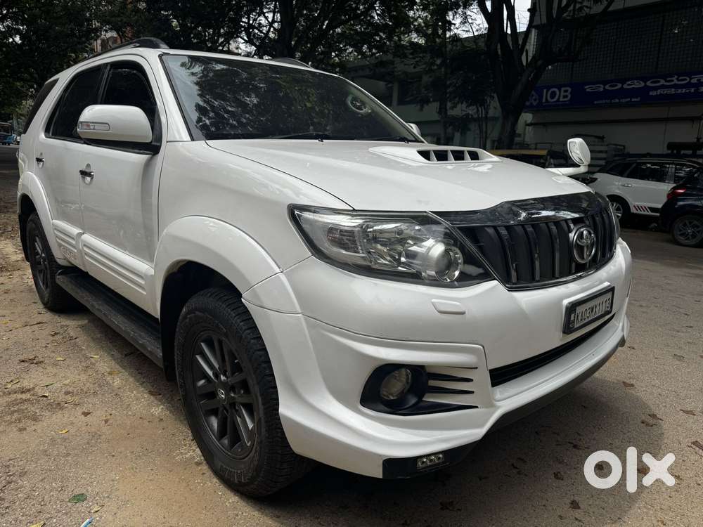 Toyota Fortuner 4x2 MT TRD Sportivo, 2015, Diesel