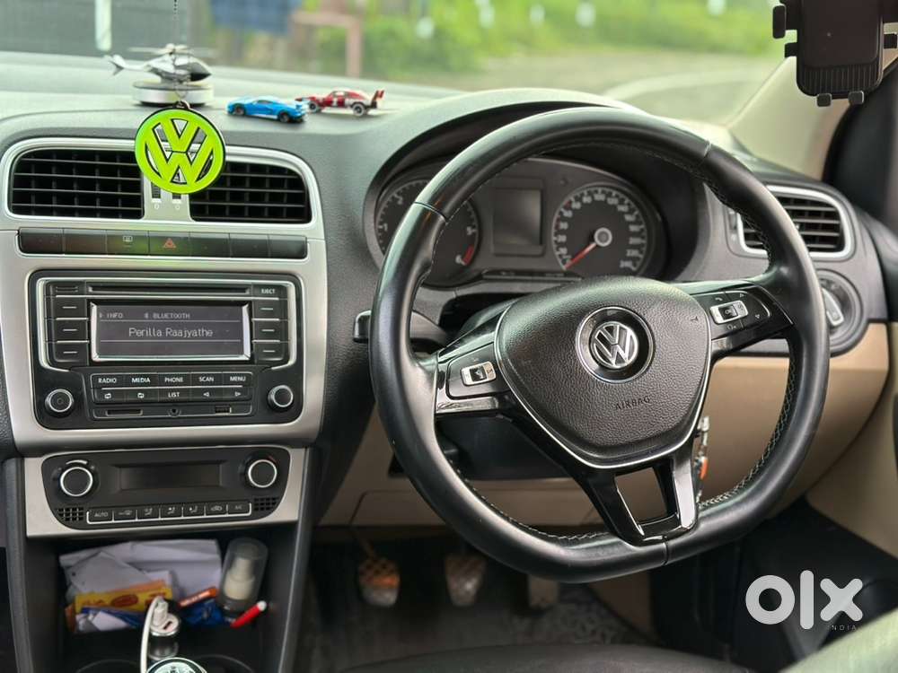 Volkswagen Polo 2015, With Proper Service. Urgent Sale