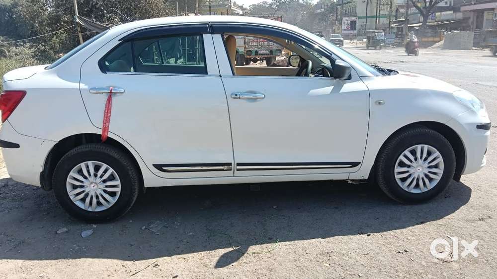 Maruti Suzuki Dzire 1.2 Lxi, 2021, Petrol