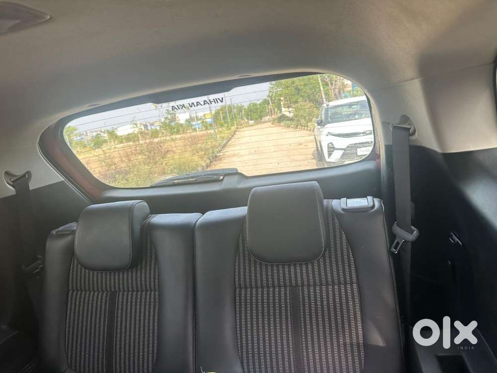 Kia Carens G1 4.6mt Luxury Plus 7, 2022, Petrol
