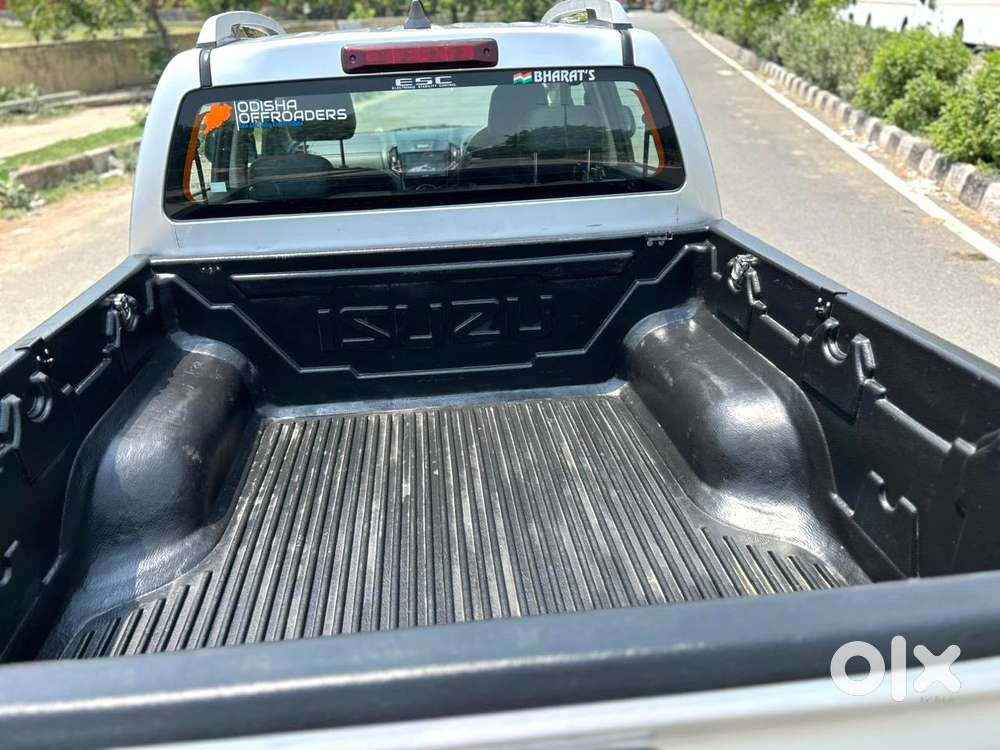 Isuzu V-cross Z Prestige 4x4 At, 2025, Diesel