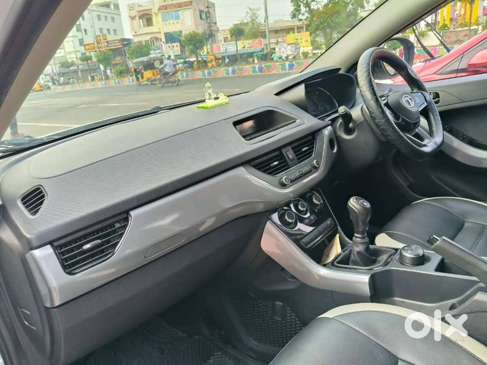 Tata Nexon Diesel Manual  25,000 Km  Single Hand  Excellent Conditi