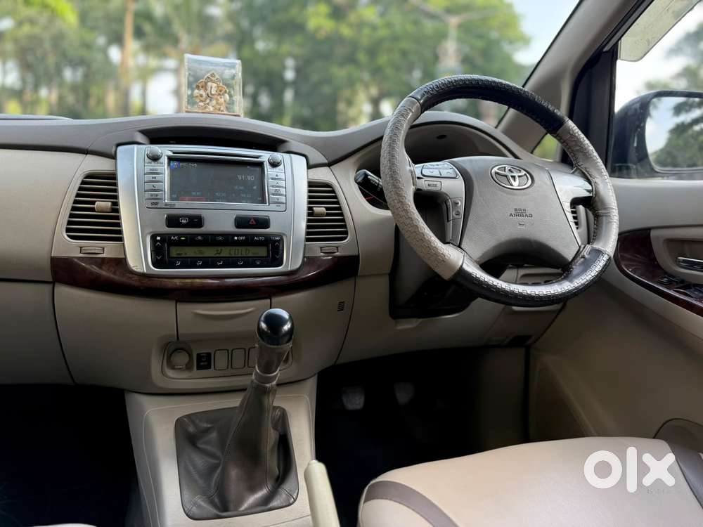 Toyota Innova 2.5 Vx 7 Str, 2012, Diesel