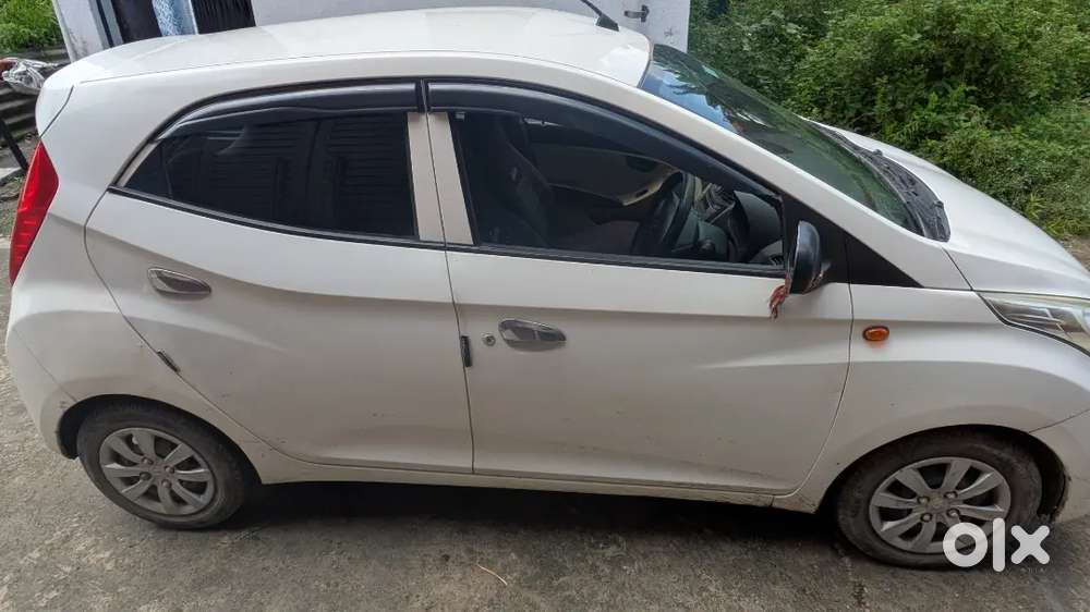 Hyundai Eon Magna+ Petrol Manual 2013