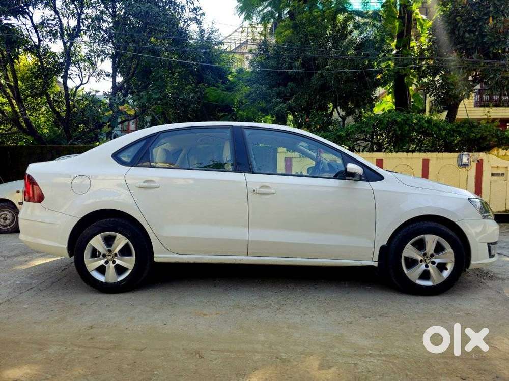 Skoda Rapid [ ] 1.5 Ambition Plus Tdi At, 2019, Diesel