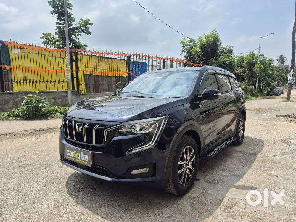 Mahindra Xuv700 2.0 Ax 7 Petrol Mt Str, 2024, Petrol