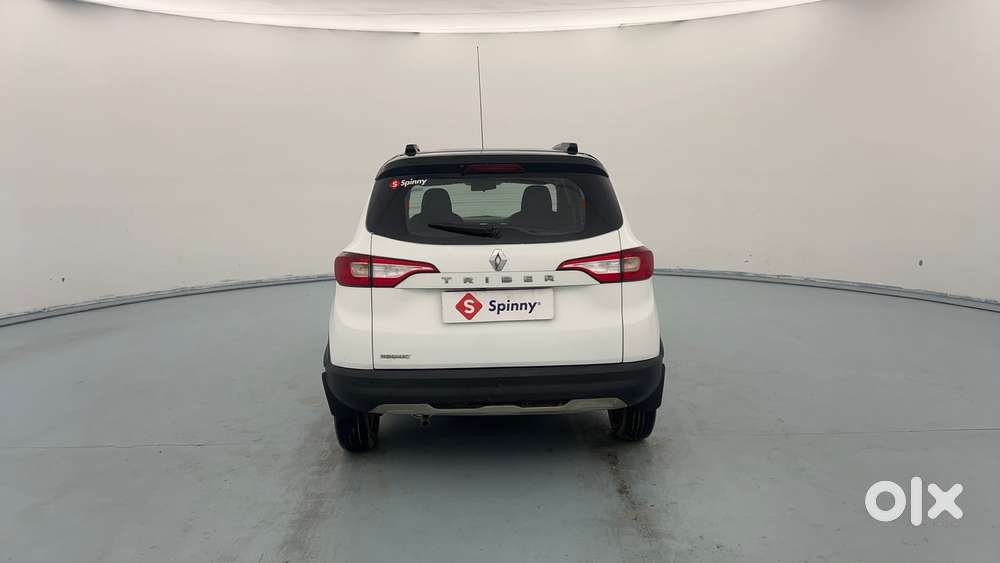 Renault Triber 1.0 Rxz Dual Tone, 2022, Petrol