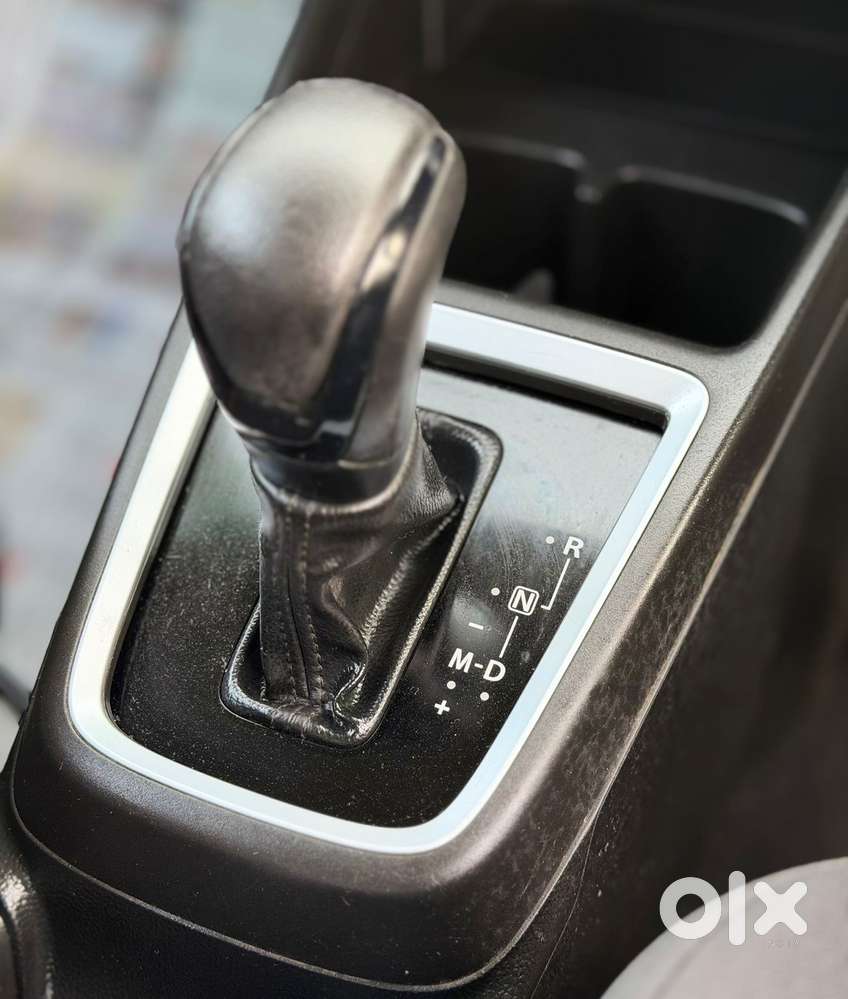 Maruti Suzuki Swift Amt Zxi Plus, 2023, Petrol
