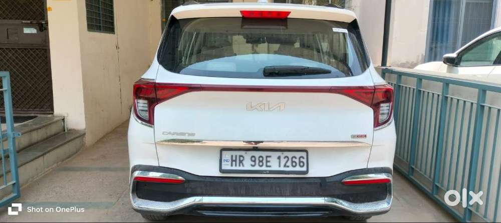 Kia Carens 2022 Petrol Well Maintained