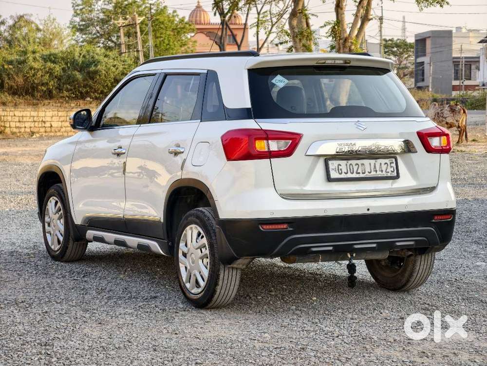 Maruti Suzuki Brezza 1.5 Lxi Cng, 2021, Cng & Hybrids