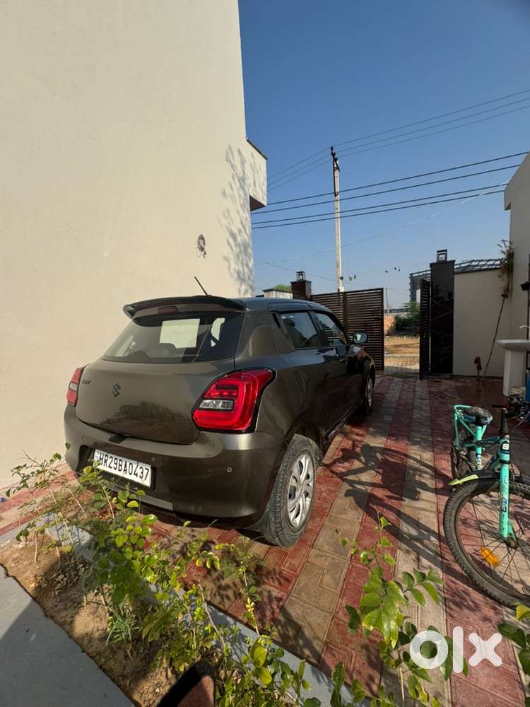 Maruti Suzuki New-gen Swift 2023 Petrol 42000 Km Driven