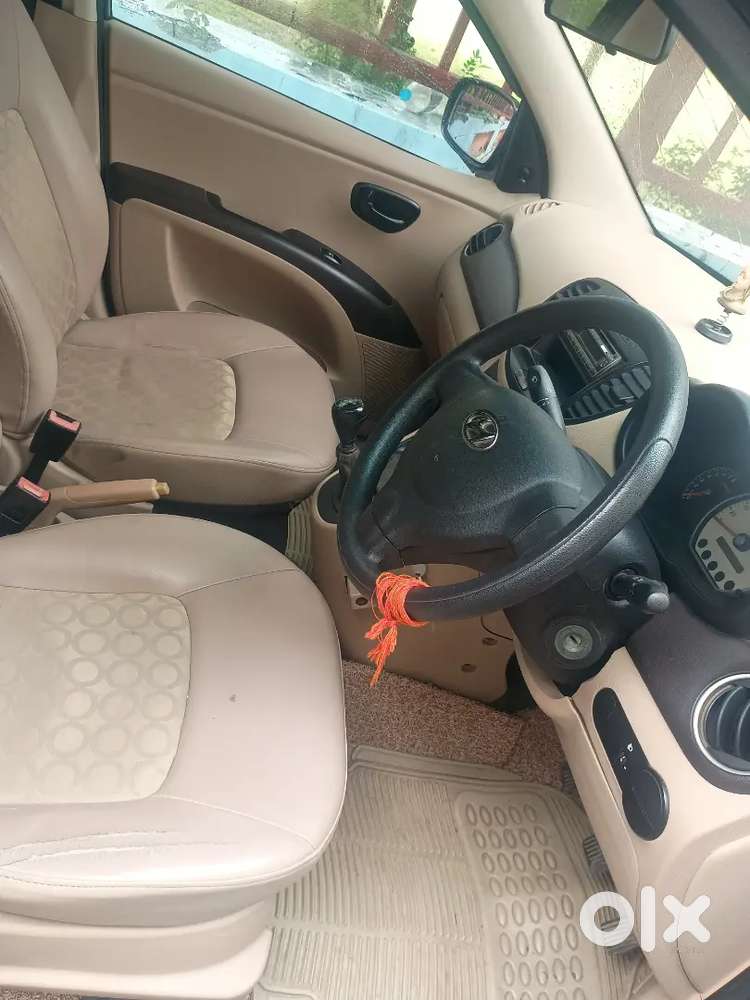 Hyundai I10 Gls Petrol 2010