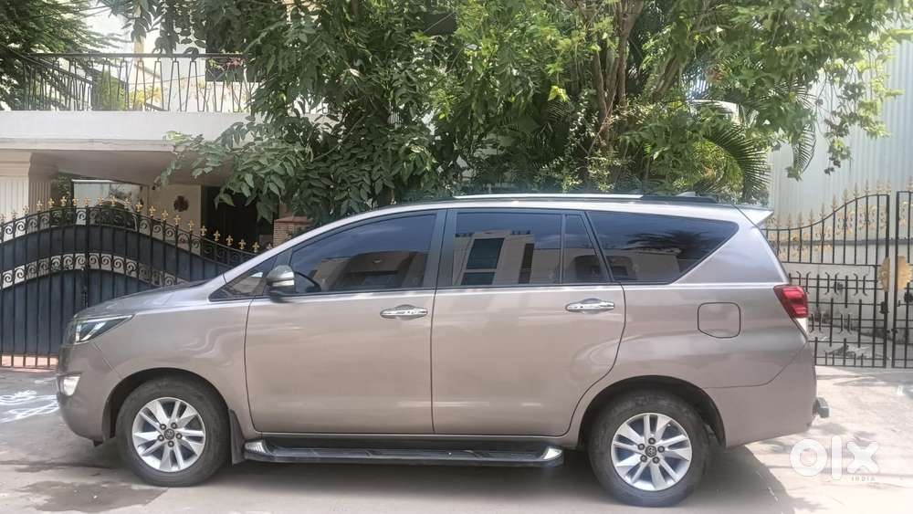Toyota Innova Crysta 2.8 Gx At, 2017, Diesel