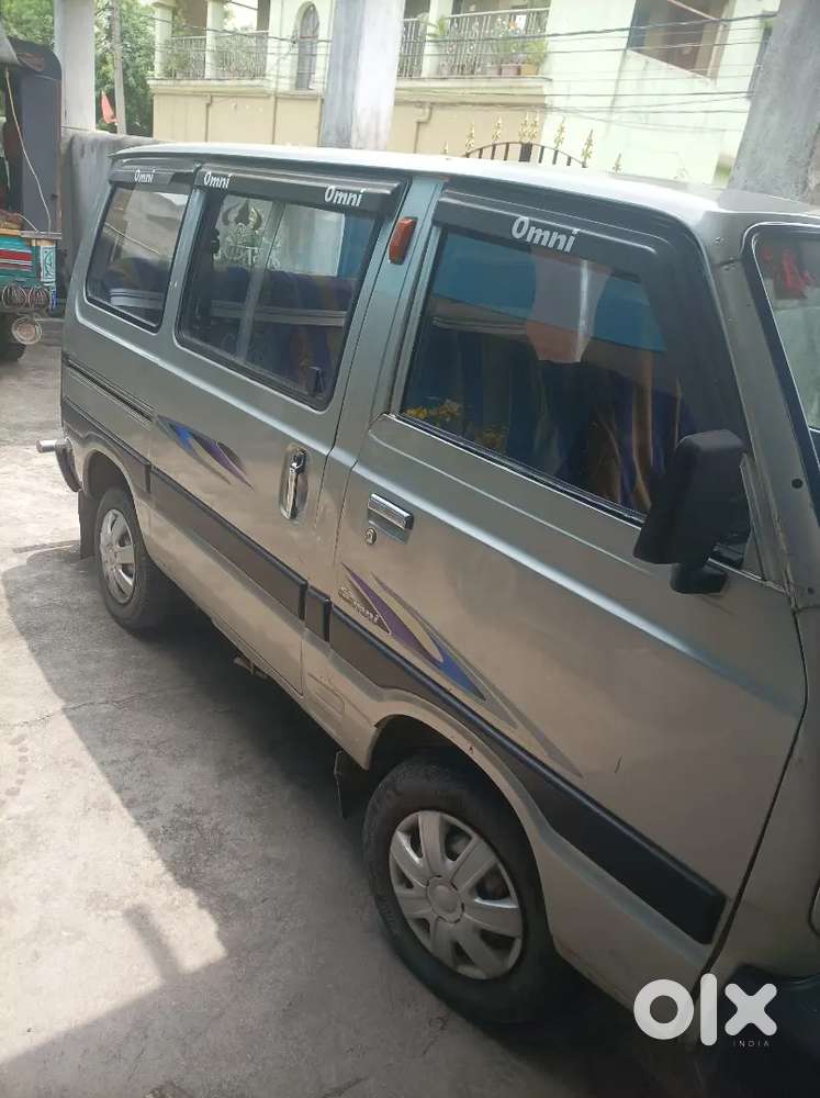 Maruti Suzuki Omni 0.8 2011