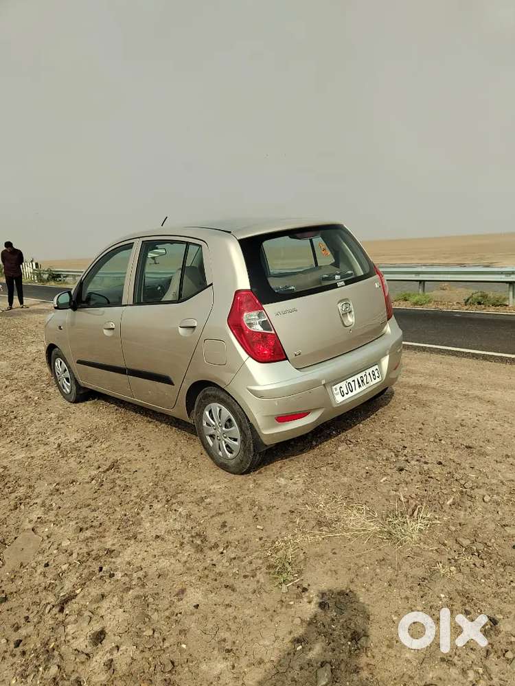 Hyundai I10 2011 Cng & Hybrids Well Maintained