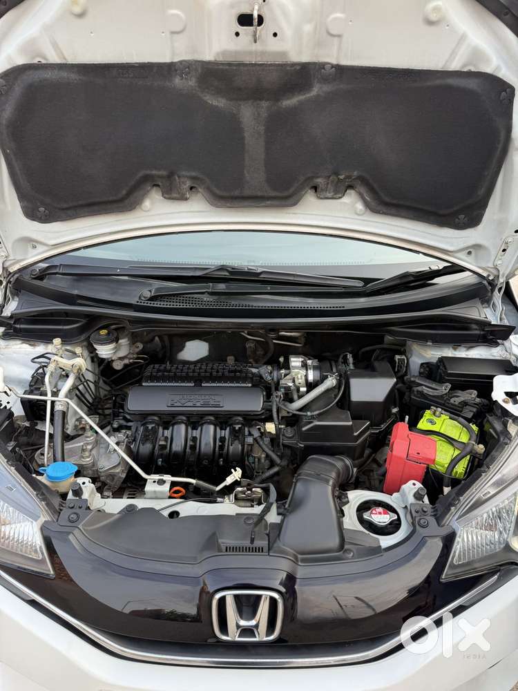 Honda Jazz V Automatic, 2017, Petrol