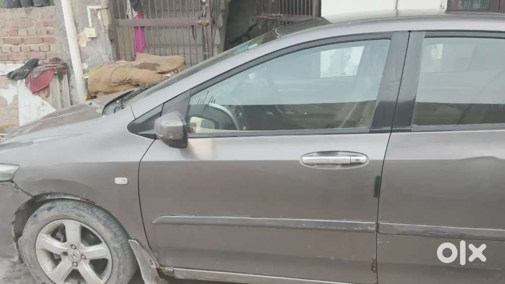 Honda City 2011 Variant 1.5 V I-vtec