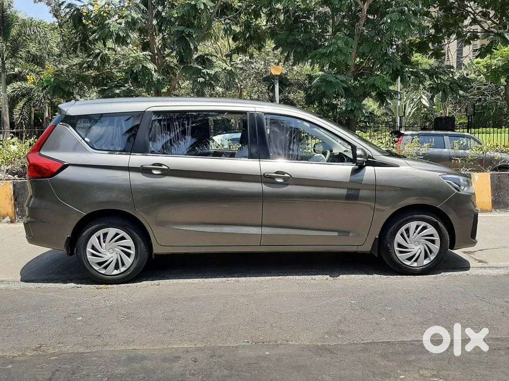 Maruti Suzuki Ertiga 2022-2023 Vxi Cng, 2022