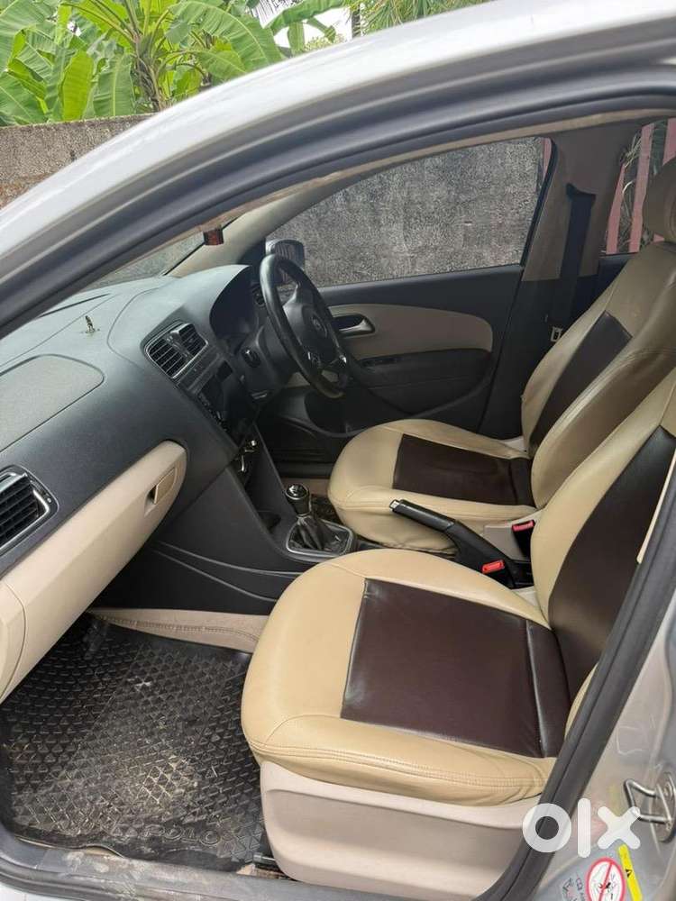 Volkswagen Polo Petrol Highline 2013 Well Maintained