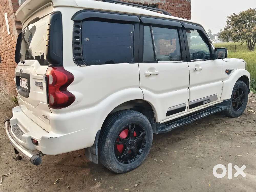 Mahindra Scorpio