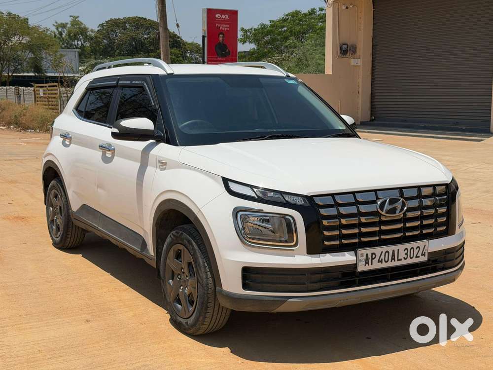 Hyundai Venue S Mt 1.2 Kappa, 2023, Petrol