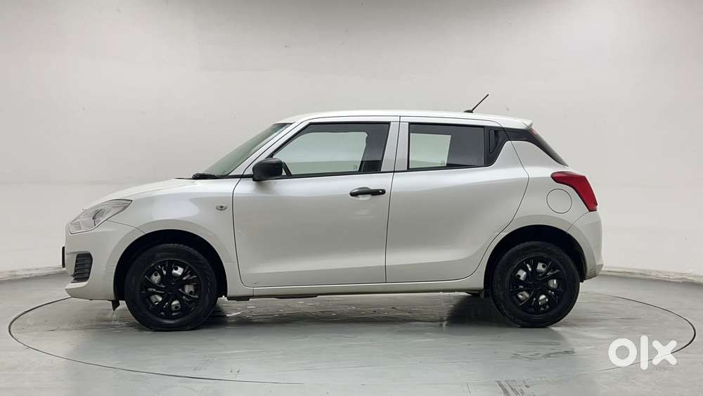 Maruti Suzuki Swift 1.3 Lxi, 2023, Petrol