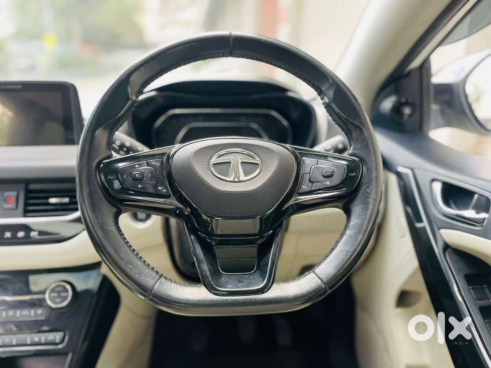 Tata Nexon 1.2 Revotron Xz Plus, 2023, Petrol
