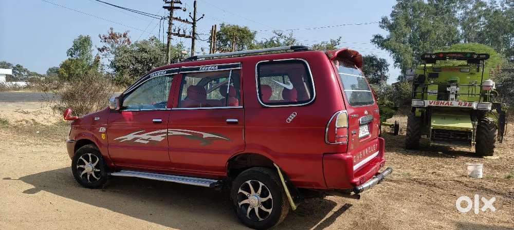Chevrolet Tavera Neo 2015 Diesel 186000 Km Driven