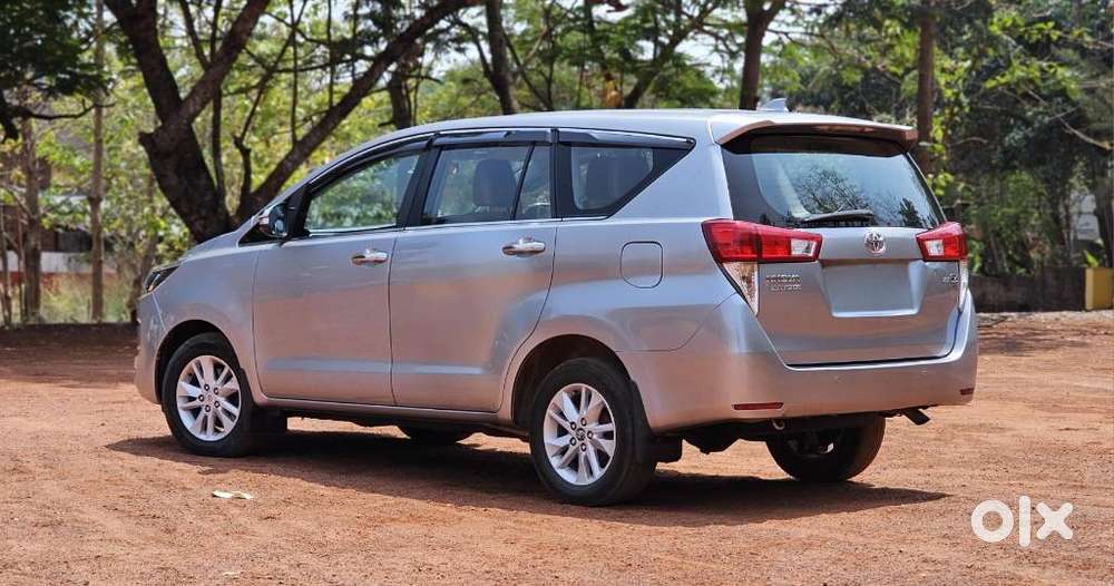 Toyota Innova Crysta 2.8z Automatic, 2017, Diesel