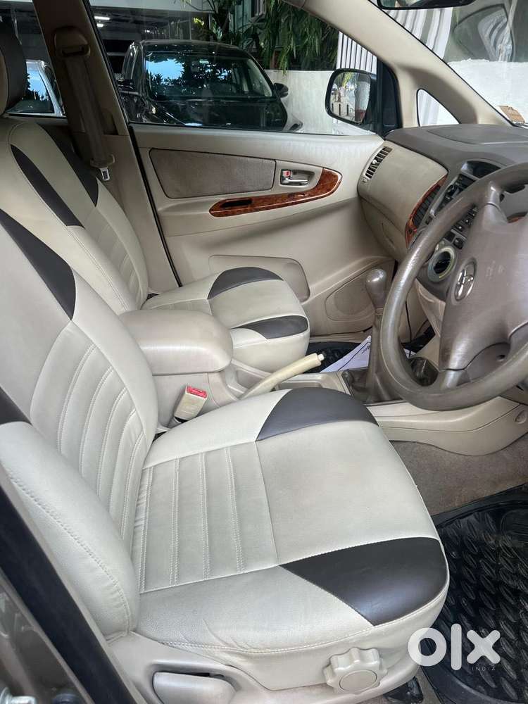 Toyota Innova 2.5 V 7 Str, 2007, Diesel
