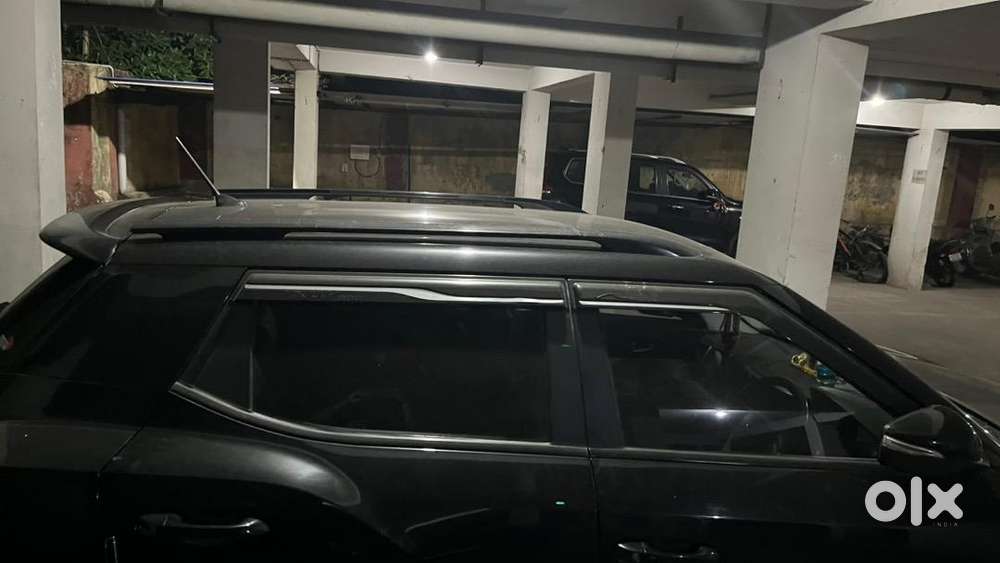 Mahindra Xuv300 Petrol Manual 2020. Emaculate Condition