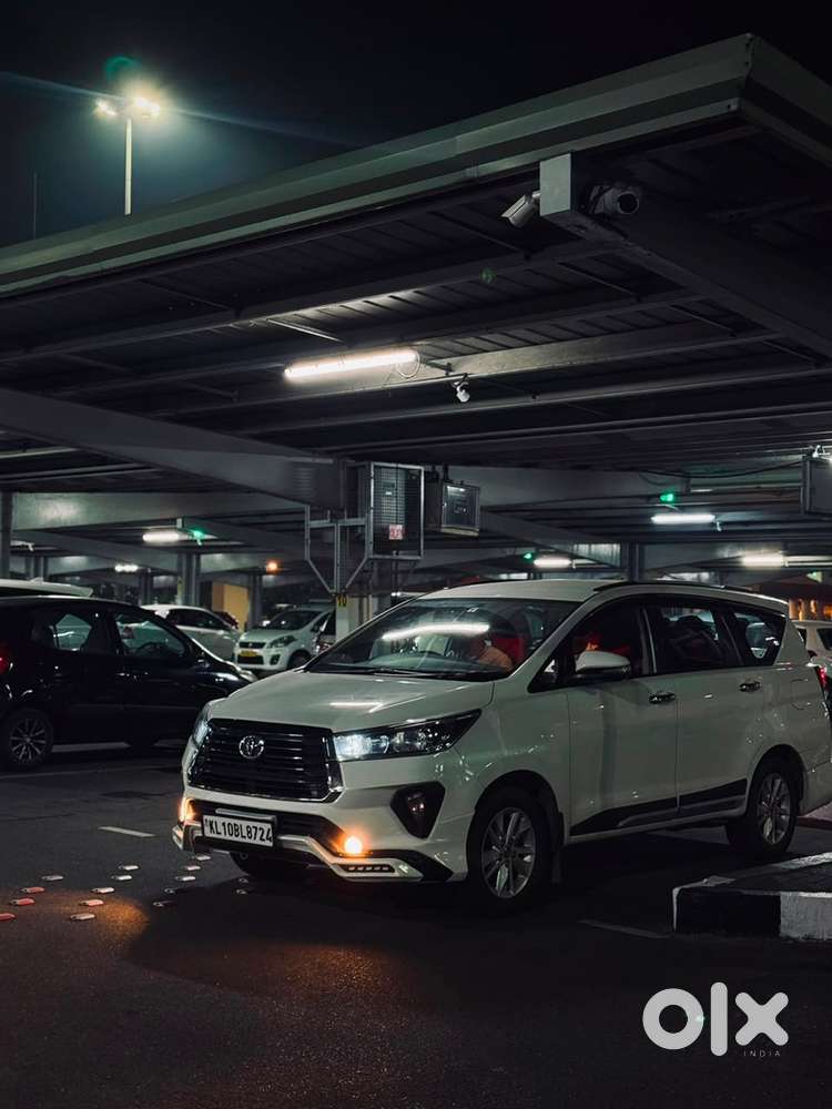 Toyota Innova Crysta 2017