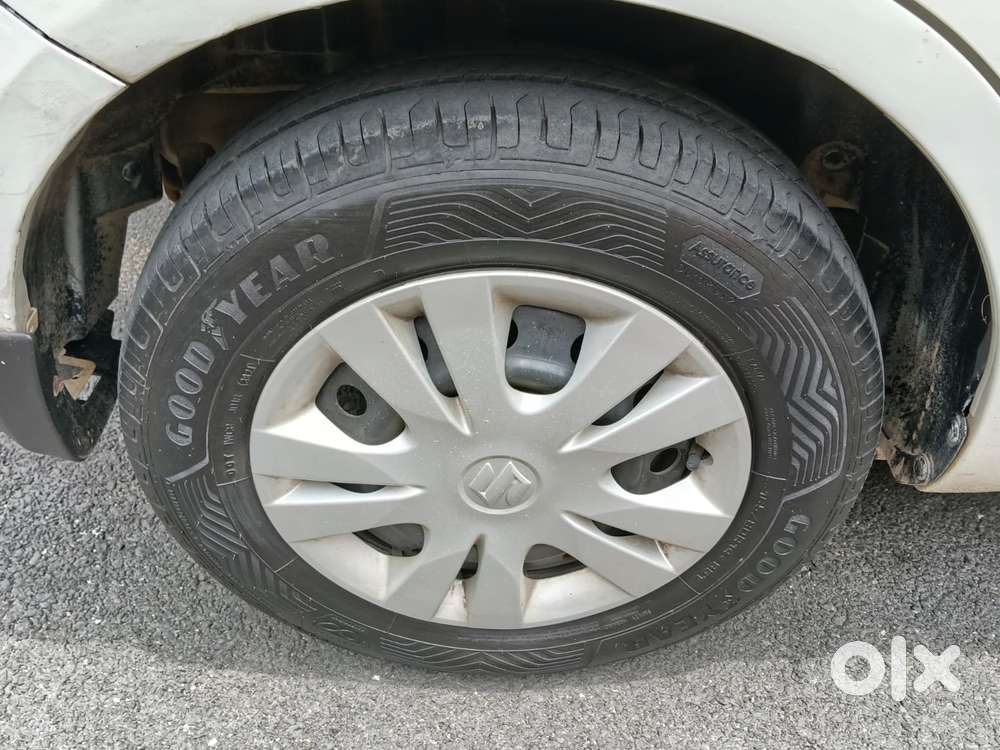 Maruti Suzuki Swift Dzire 1.3 Vxi, 2013, Petrol