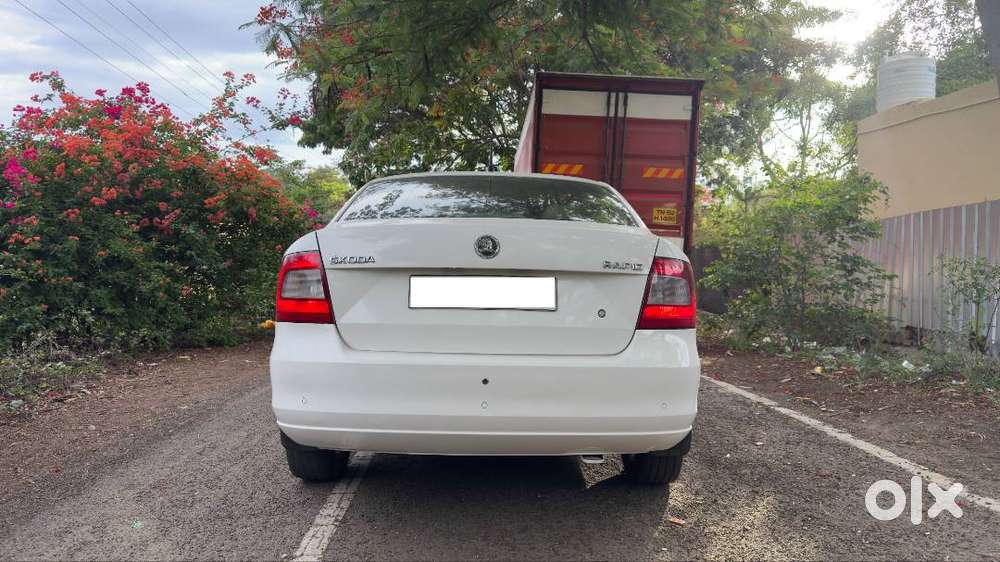 Skoda Rapid Diesel Automatic  White  Well Maintained  Tn37