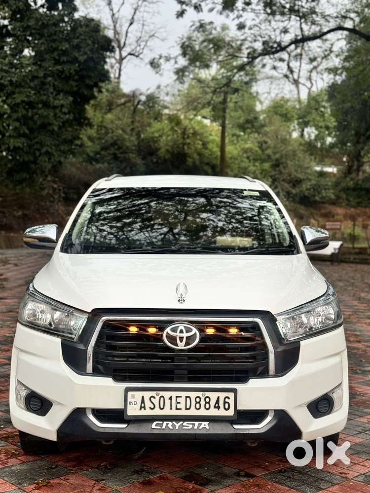 Toyota Innova Crysta 2.4 G Mt, 2019, Diesel