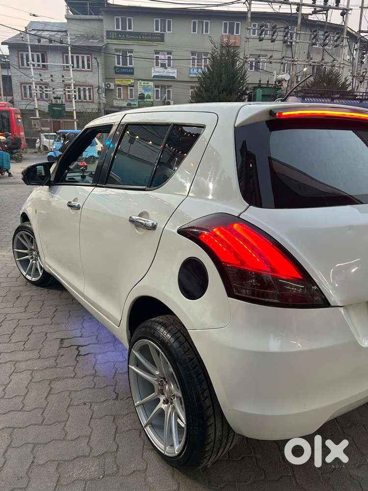 Maruti Suzuki Swift 2014 Diesel 75000 Km Driven