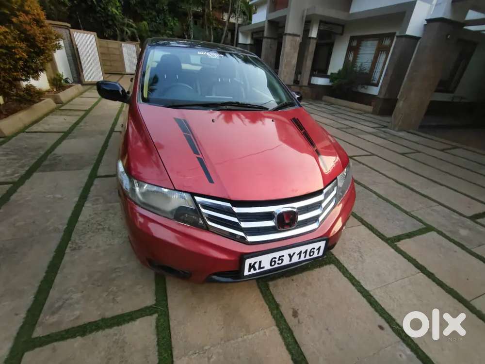 Low Km Driven  Cvt Automatic Honda City Company Maintained