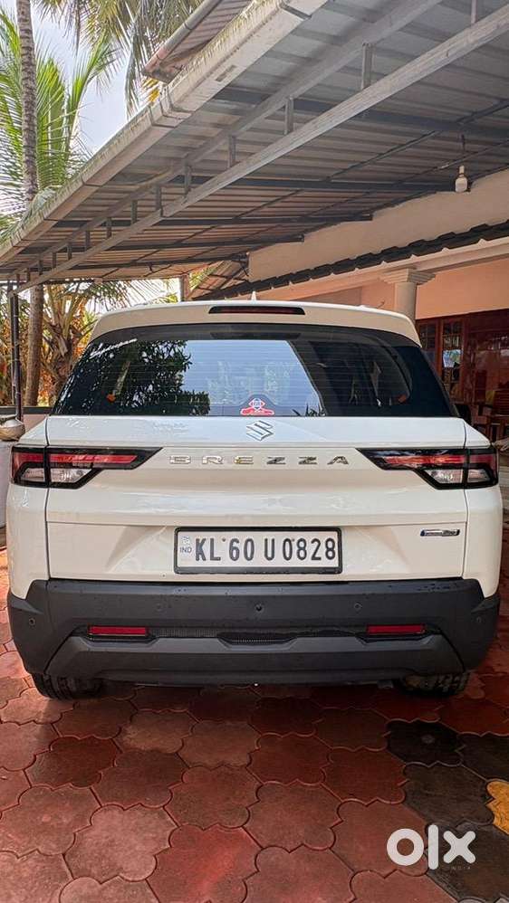 Maruti Suzuki Brezza 2022 Petrol 18000 Km Driven