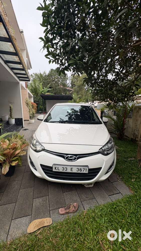 Hyundai I20 Magna 2013 Model ,well Maintained Vehicle, Urgent Sale
