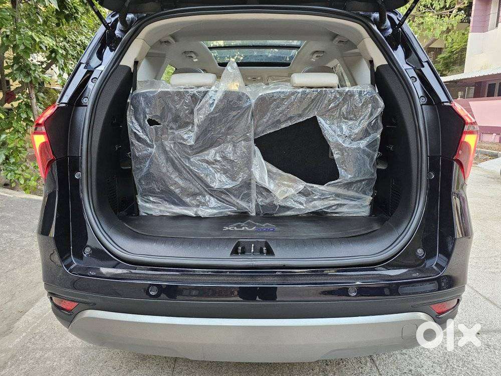 Mahindra Xuv700 2.2 Ax 7 Diesel At Luxury Pack Str, 2024, Diesel