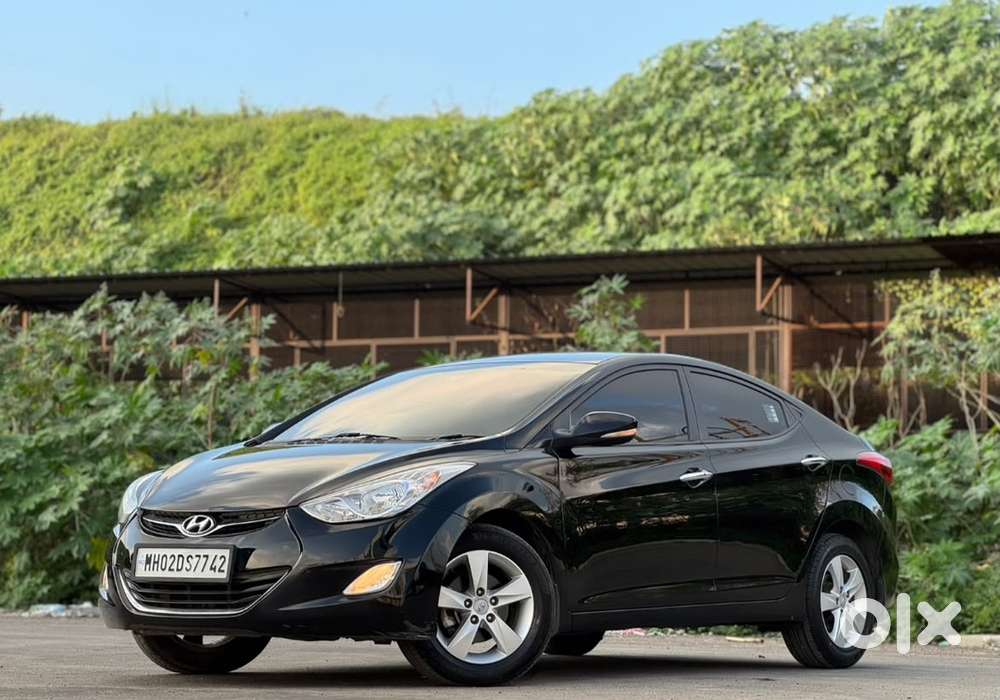 Hyundai Elantra Petrol 2014