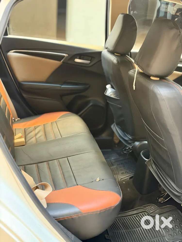 Honda Jazz 2015 Cng & Hybrids Well Maintained