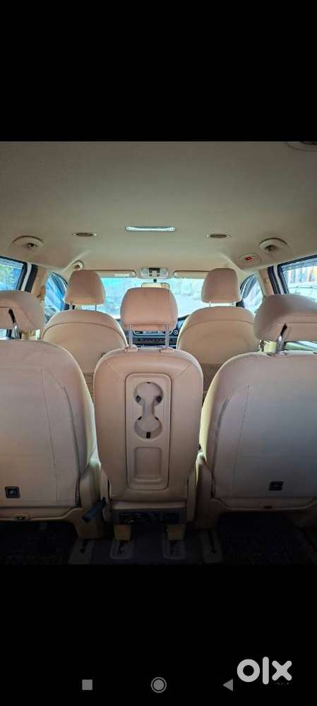 Kia Carnival Premium, 2021, Diesel