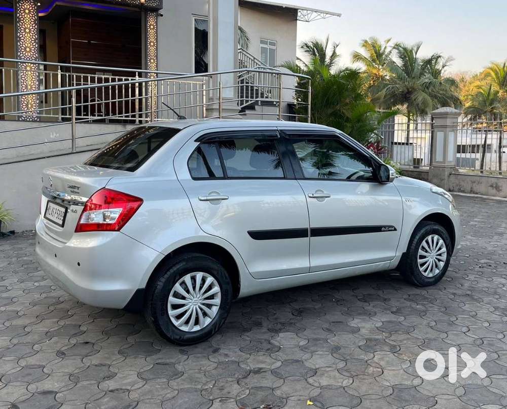 Maruti Suzuki Dzire 1.2 Vxi, 2016, Petrol