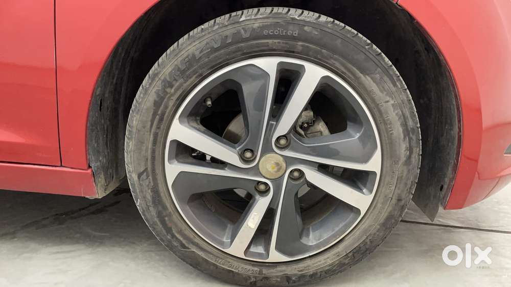 Tata Altroz Xz, 2021, Petrol