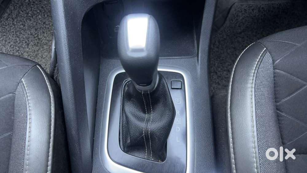 Nissan Magnite 1.0 Xv Premium Turbo Cvt, 2021, Petrol