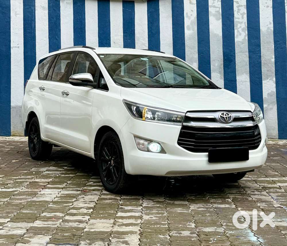 Toyota Innova Crysta, 2016, Diesel